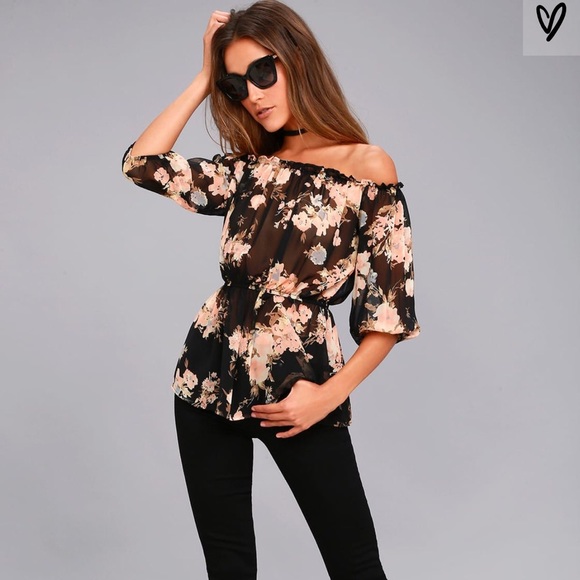 Lulus Tops - Lulus off the shoulder top